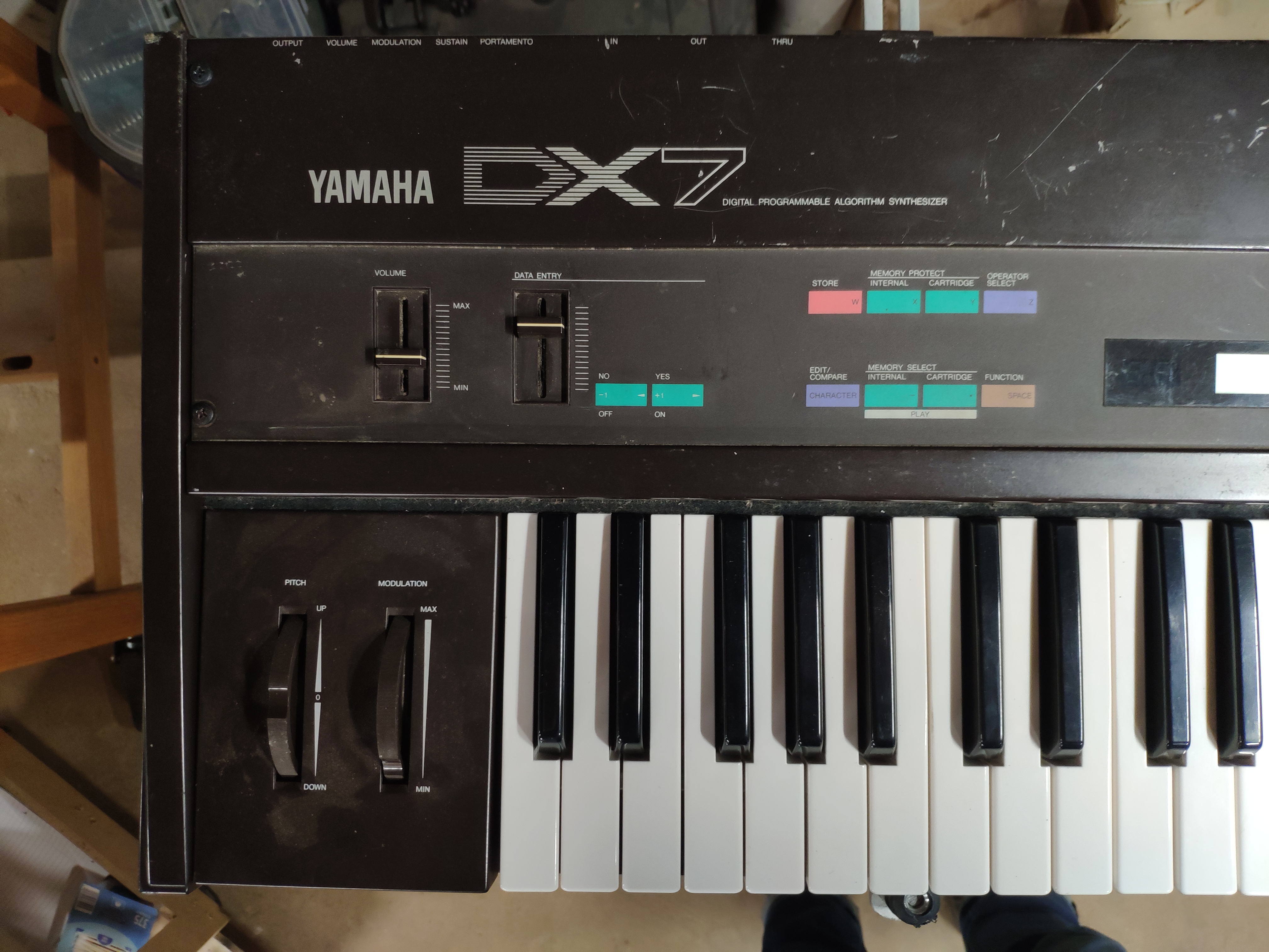 Yamaha DX7 Repair